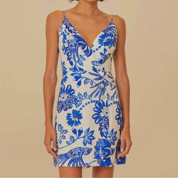 FARM Rio Dresses & Skirts - Beautiful FARM Rio Off-White Floral Birds Euroflax™ Mini Dress
